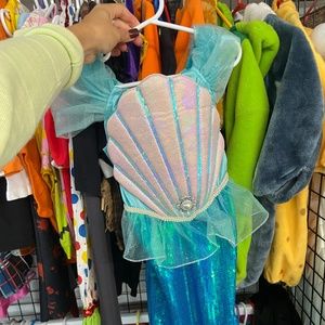 MERMAID costume size 6 perfect conditions